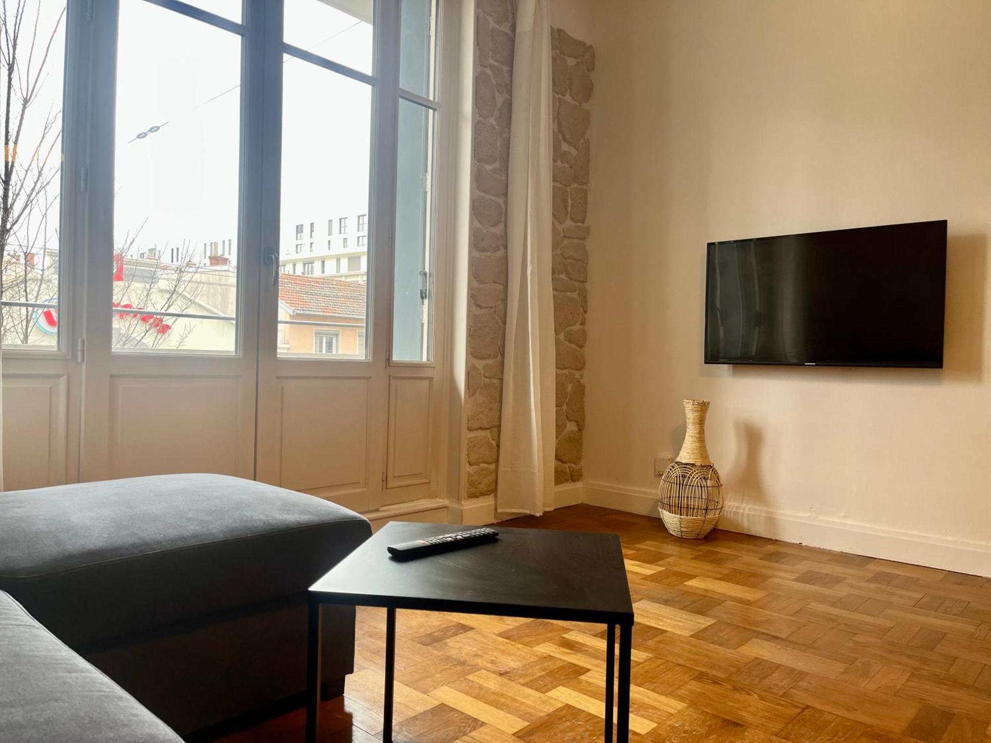 Suite Corneille Lyon Exterior photo